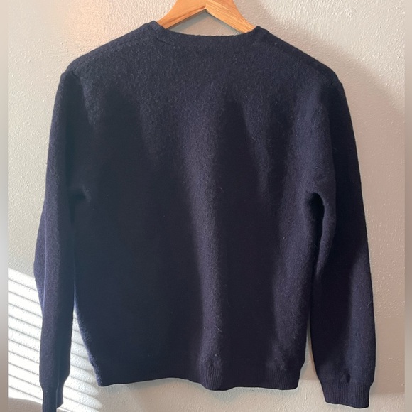 Baby Alpaca Navy Blue Vneck Sweater Size Medium - Picture 4 of 4